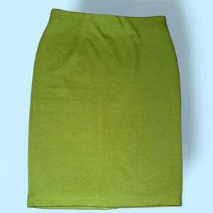 Premise Studio Pistachio Green Pencil Skirt, Thick Knit Professional Wear, Size